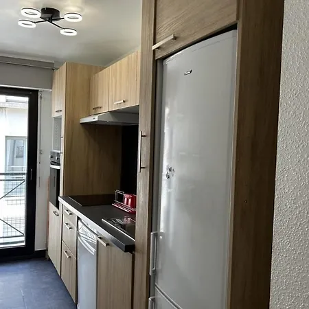 Apartment Near The Center Of Nantes